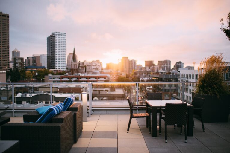 6 Best Rooftop Bars in Long Beach California