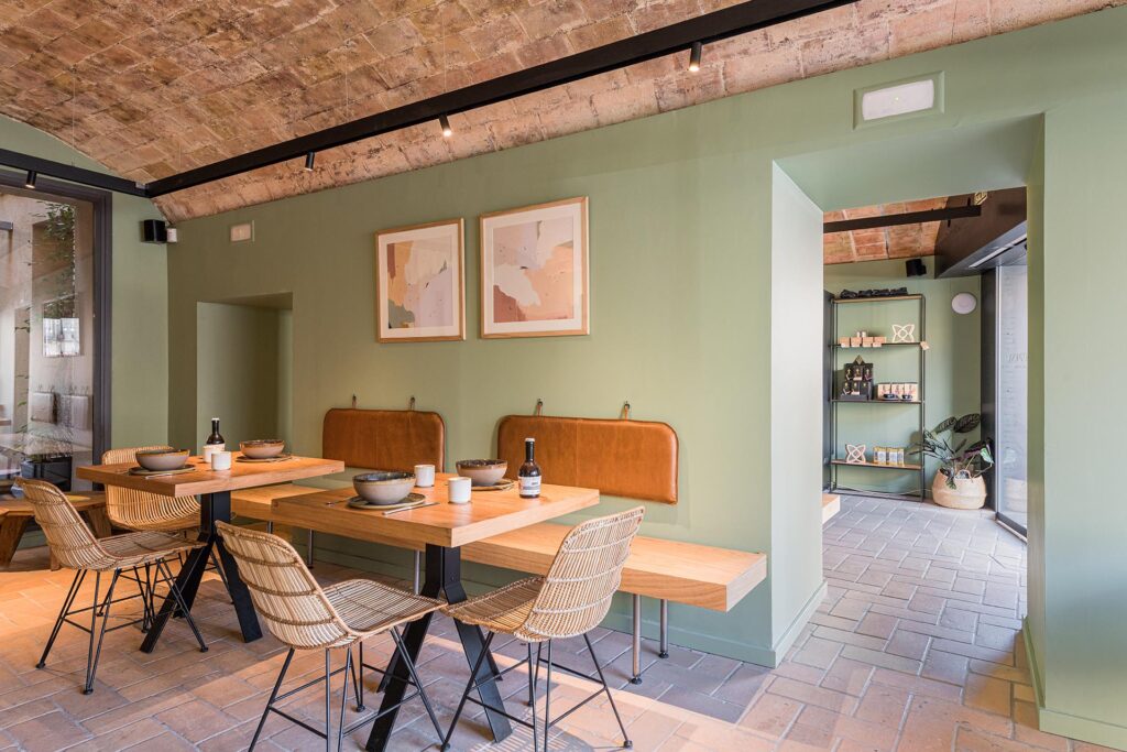 La Comuna Cafe in Girona, Spain